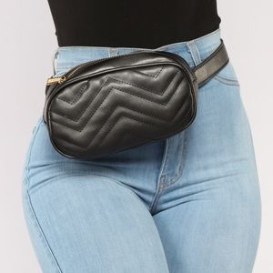 Black Fanny pack